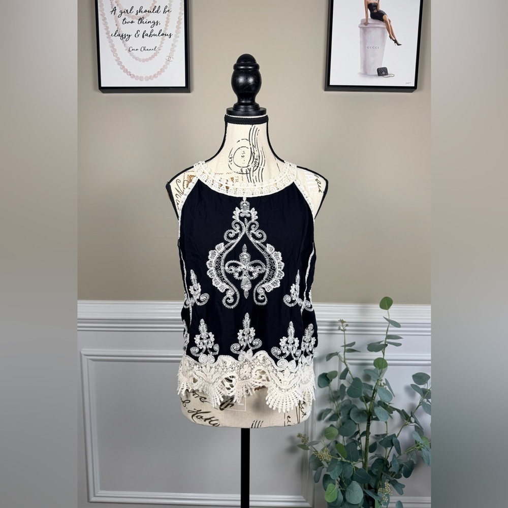 Ultra Pink June Crochet Sleeveless Top Black Cream Embroidered Boho Medium